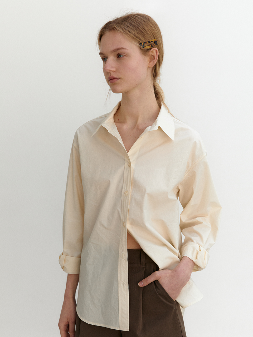 standard overfit shirts - light beigeBRENDA BRENDEN